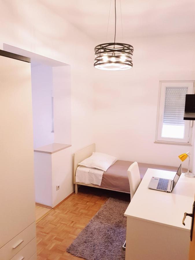 Apartment Centar Омиш Экстерьер фото